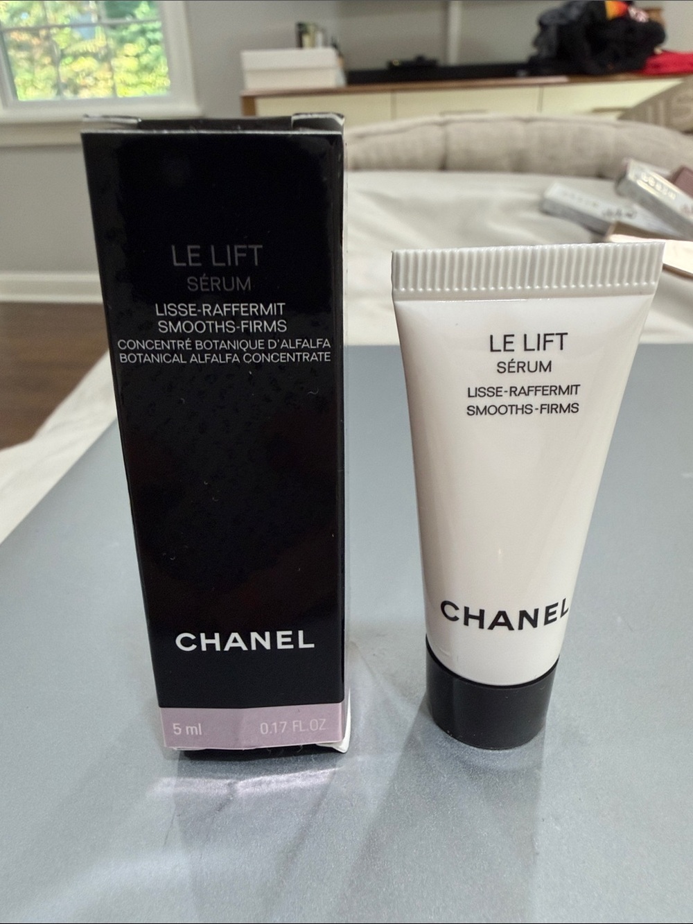 CHANEL Le Lift Scrum - travel size